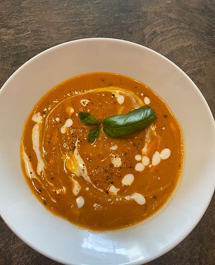 Tomato Basil Soup — Ollie Om Nom