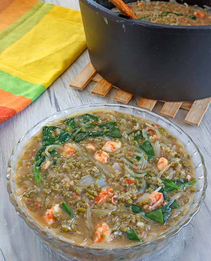 Ginisang Munggo at Sotanghon