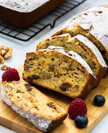 Dried Fruit and Nut Loaf