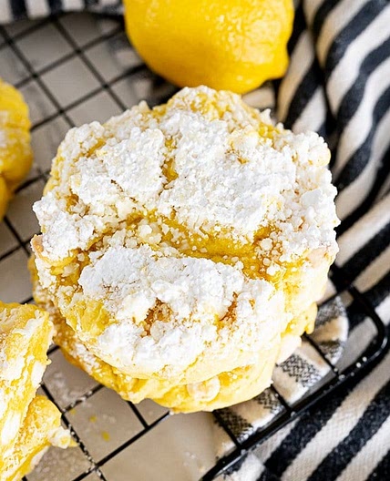 Bakery Style Lemon Cookie Recipe