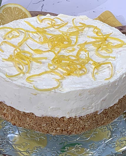 Clodagh's lemon cheesecake puts the zing in spring!