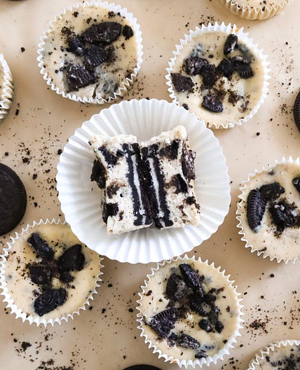 Oreo Cheesecake Cupcakes