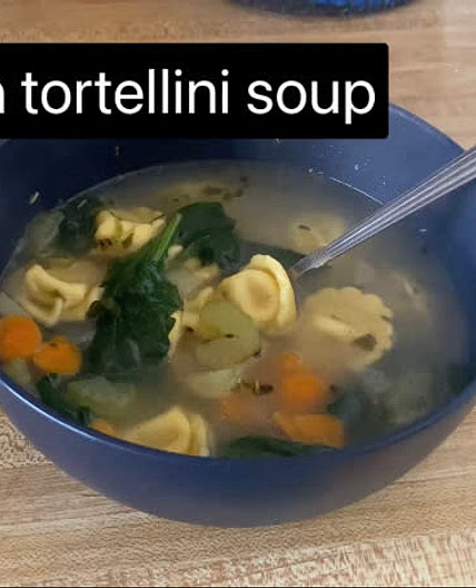 Spinach tortellini soup