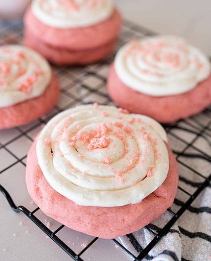 Pink Velvet Crumbl Cookie