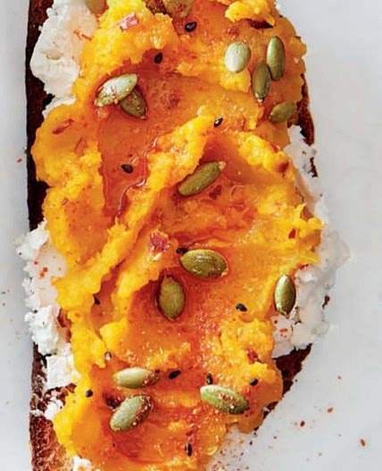 kabocha  squash  toasts  with  goat cheese  & pepitas