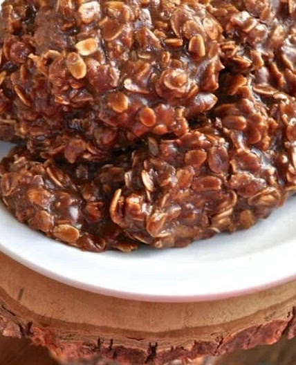 Chocolate No Bake Cookies - Make Life Lovely