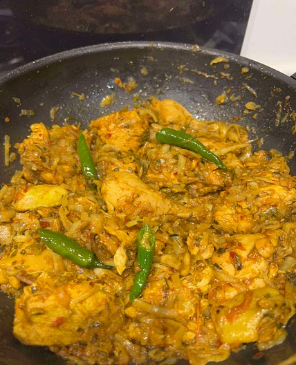 Chicken and cabbage curry