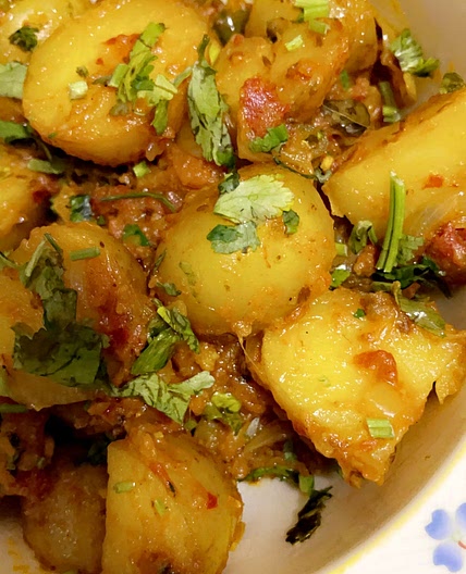 Achari Alu (lemon pickle patatos)