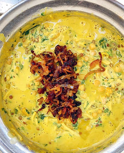 NOODLES, LENTILS, SOURED CREAM