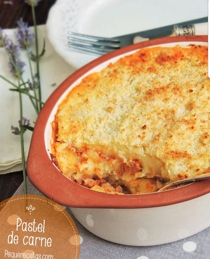 Pastel de carne picada y puré de patatas