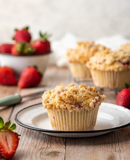 Easy Gluten Free Fresh Strawberry Muffins