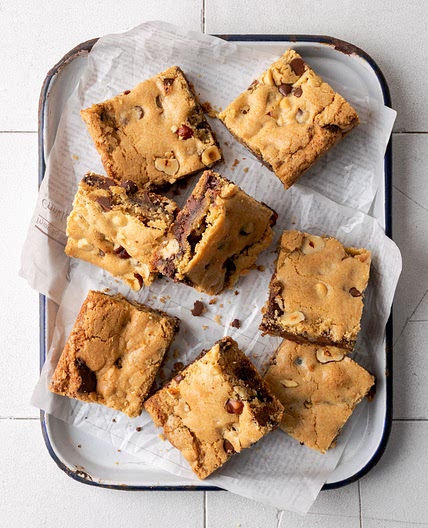 Gluten Free Nutella Stuffed Chocolate Chip Cookie Bars