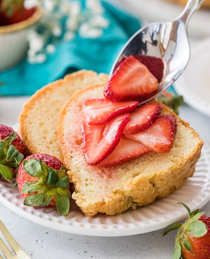 Sour Cream Pound Cake