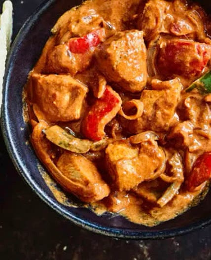 Chicken Jalfrezi with Poppadoms