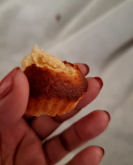 Easiest Airfryer Cupcakes