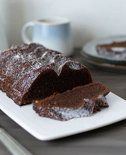 Plum-cake al Cioccolato e Mandorle Caramellate