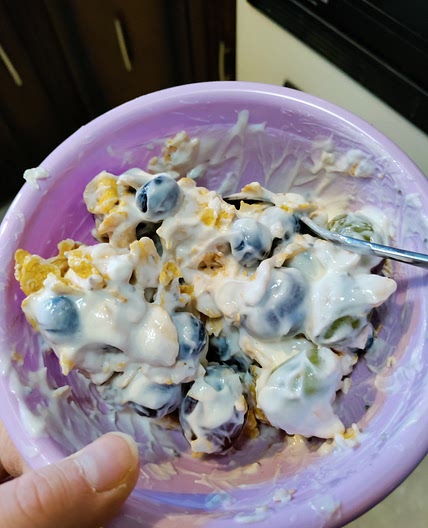 Fruit salad (heathy and easy)
