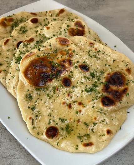 Homemade Garlic Pita Bread
