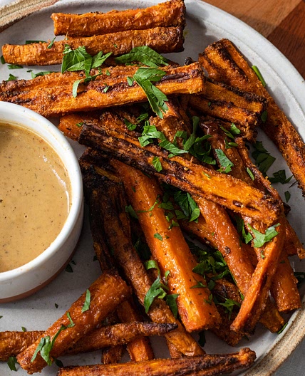 Air Fried Crispy Spiced Carrot Fries (vegan)