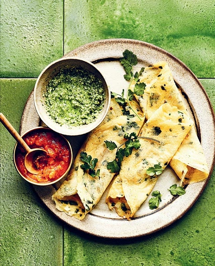 YELLOW BEAN AND SPINACH DOSAS