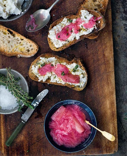 RHUBARB AND RICOTTA ON TOAST