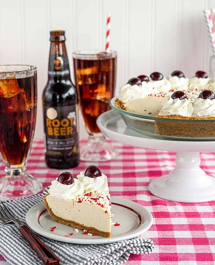 Root Beer Float Cream Pie