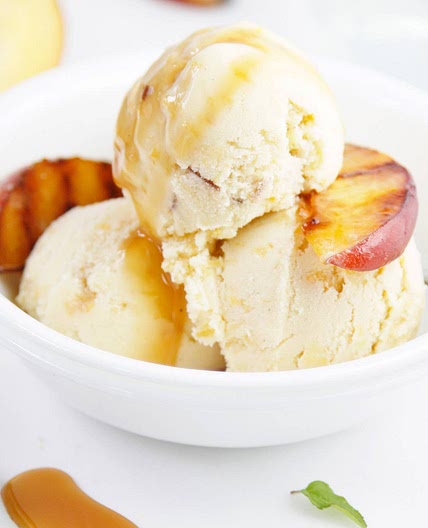 Grilled Peach Ice Cream