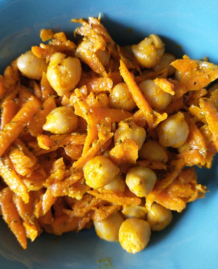 Moroccan carrot salad