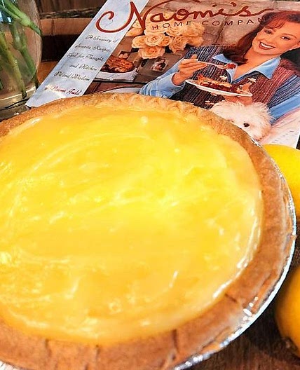 Naomi Judd's Creamy Lemon Pie