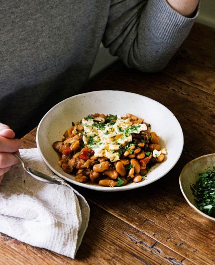 cannellini beans w/saffron sofrito, shaved cauliflower + tomato paprika mayo