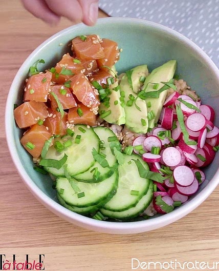 Poke bowl saumon avocat