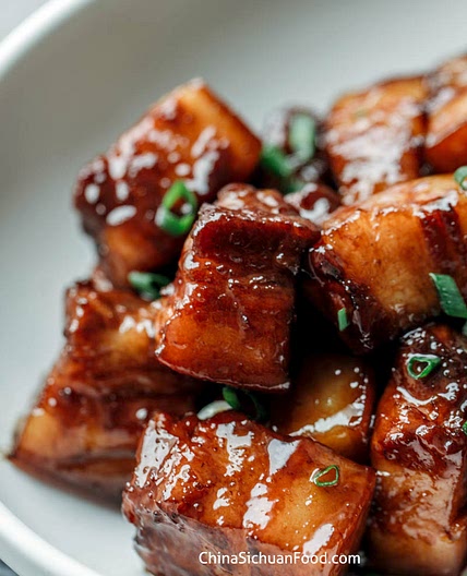 Hong Shao Rou—(Red Braised Pork Belly)