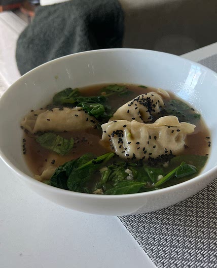 Easy Dumpling Soup (Potsticker Soup)
