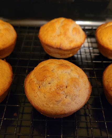 Banana bread muffins
