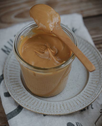 Homemade Peanut Butter