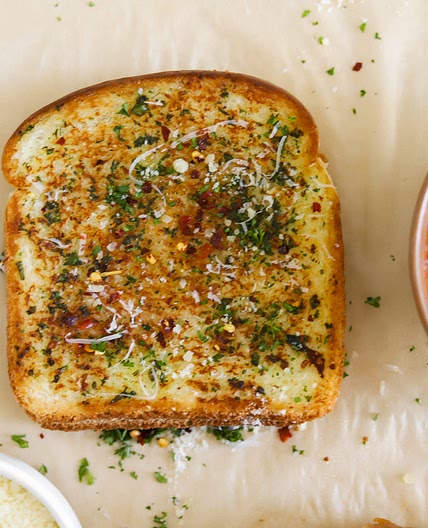 Pizza Grilled Cheese