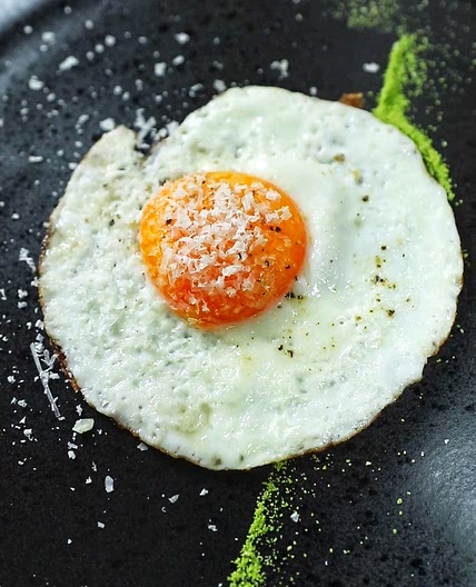Carbon steel Seasoning and easy egg recipe