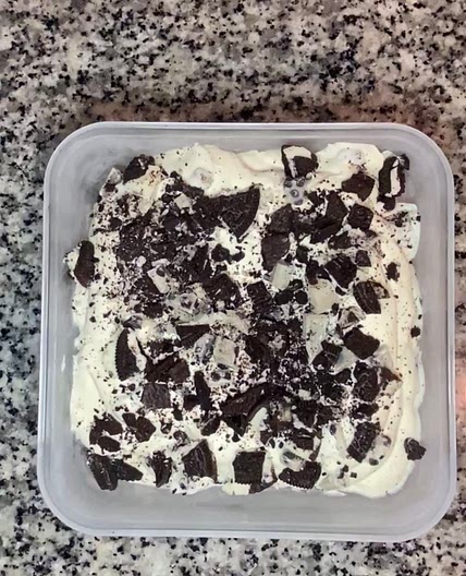 Effortless Cookies & Cream Ice Cream