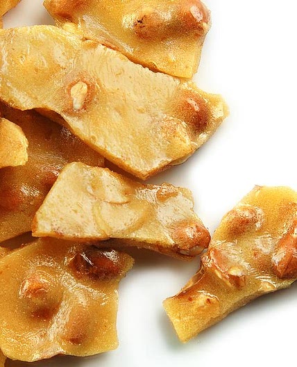 Microwave Peanut Brittle Recipe: This 6-Ingredient Old-fashioned Peanut Brittle Recipe Is Foolproof | Candy | 30Seconds Food