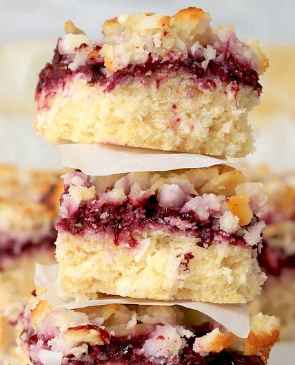 Blackberry Coconut Crumble Bars