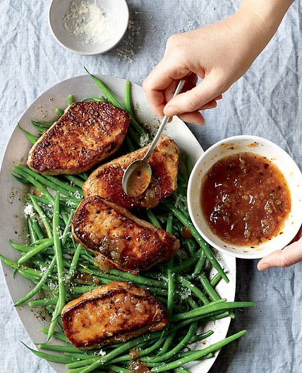 Pork chops with fig sauce and Parmesan green beans
