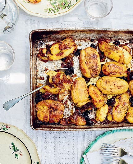 Crushed coriander and olive potatoes