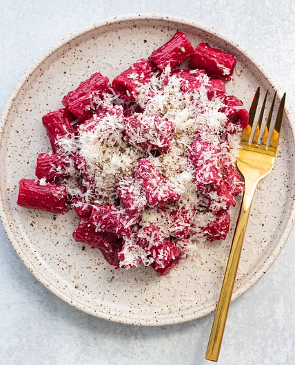 Beet-Pink Macaroni and Cheese