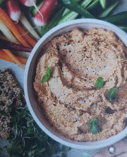 Sundried tomato cashew spread