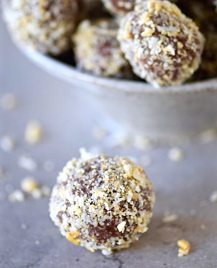 Cacao Coconut Cashew Balls {Paleo, Vegan} — Tasting Page