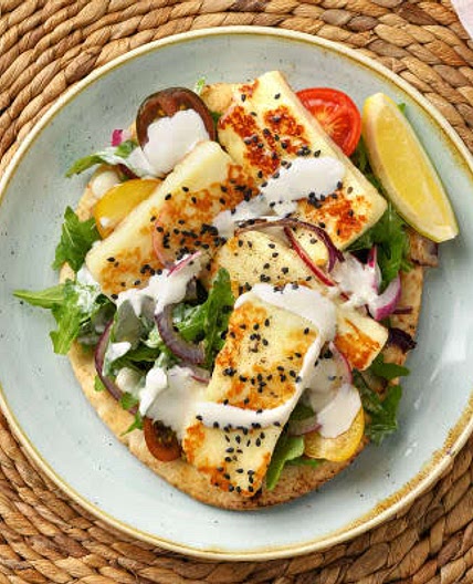 Sesame halloumi naan breads