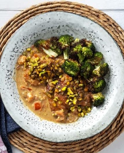 Pistachio Chicken Curry
With Roasted Broccoli