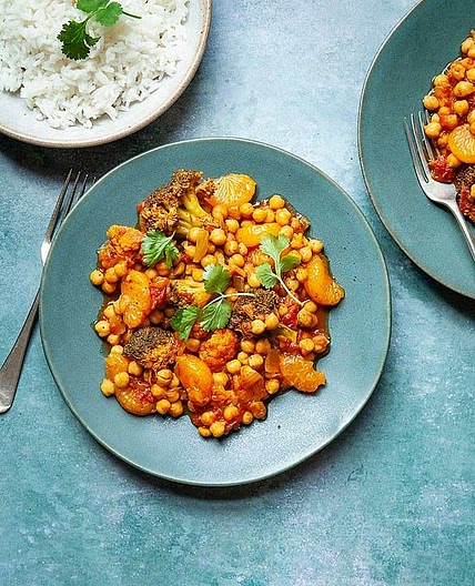 MANDARIN & CHICKPEA CURRY