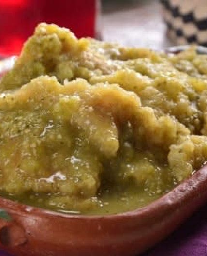 Chicharrón de Cerdo en Salsa Verde