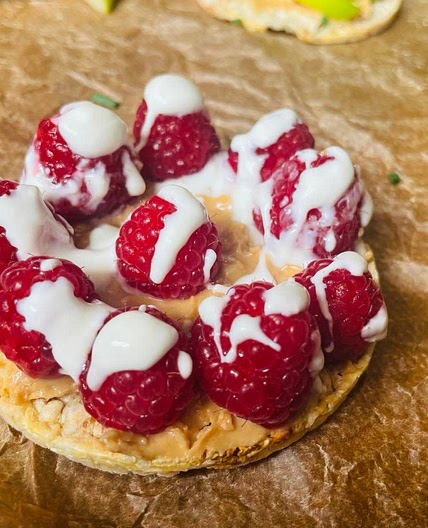 Rice Cake with Peanut Butter & Raspberries (Gluten Free Snack)